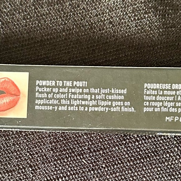 NYX powder puff hippie cream “pop quiz” - Picture 2 of 3